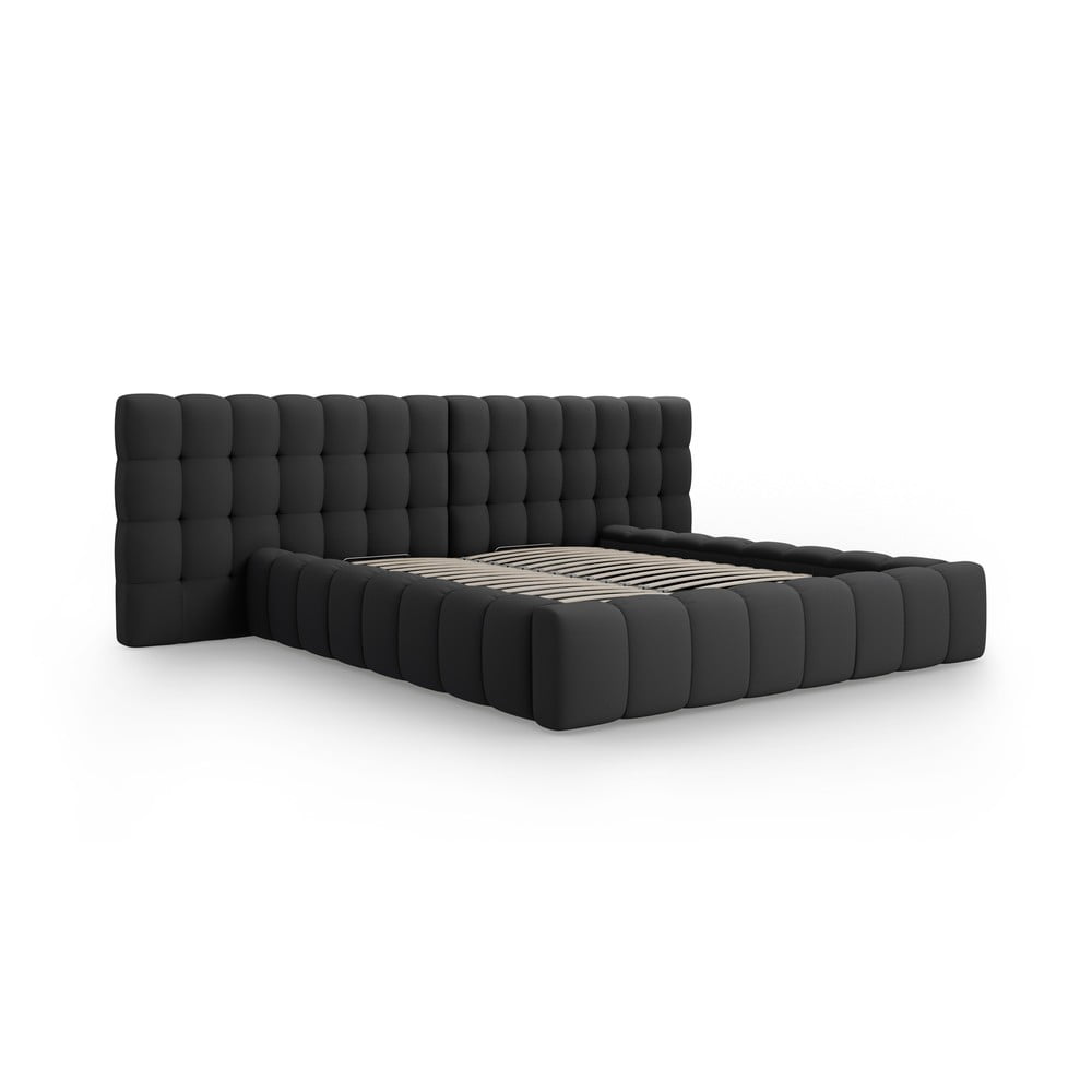 Fekete kárpitozott ágyneműtartós franciaágy ágyráccsal 180x200 cm Mamaia – Micadoni Home